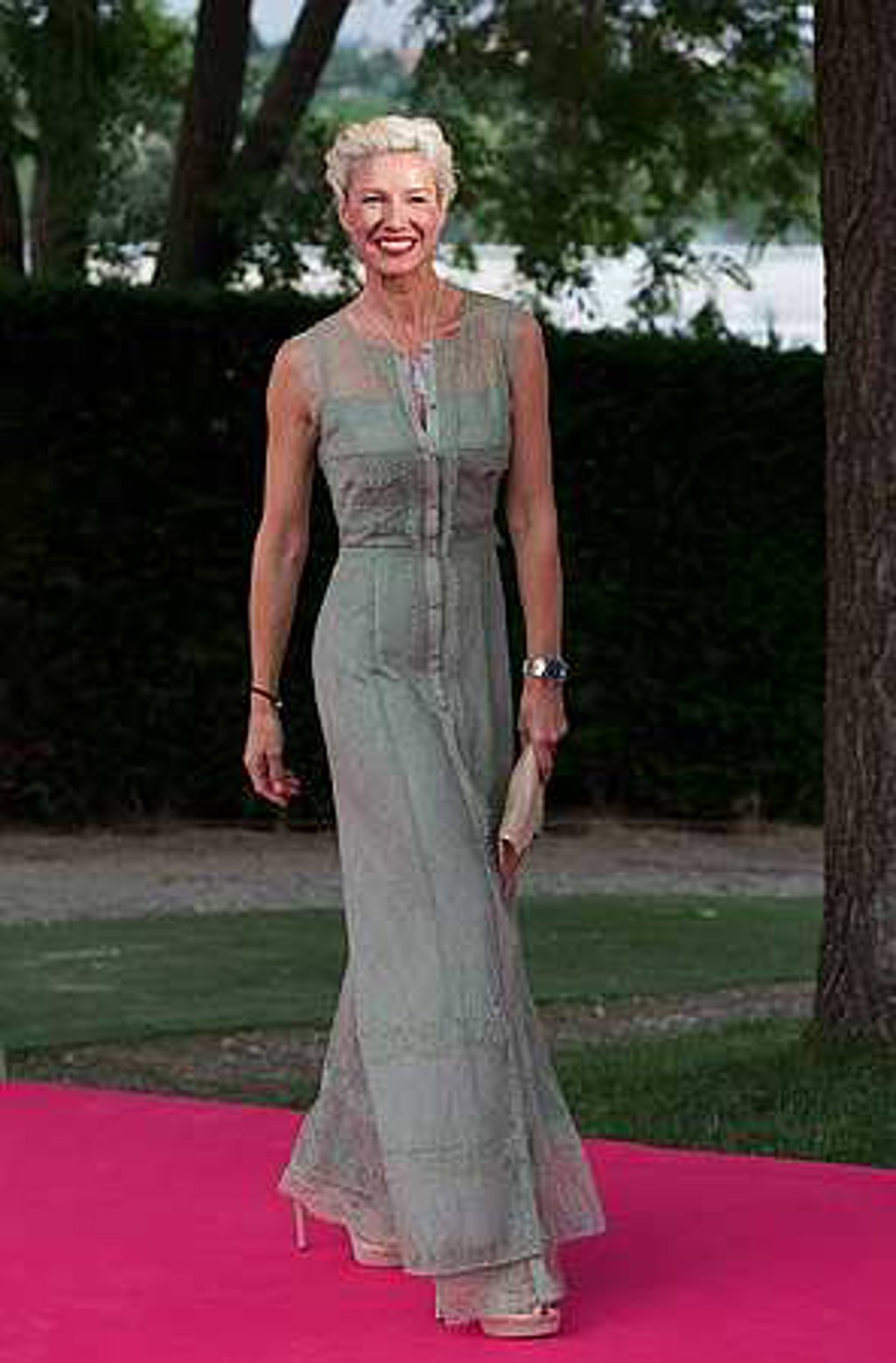 Sofía Mazagatos, madre soltera y muchas más...