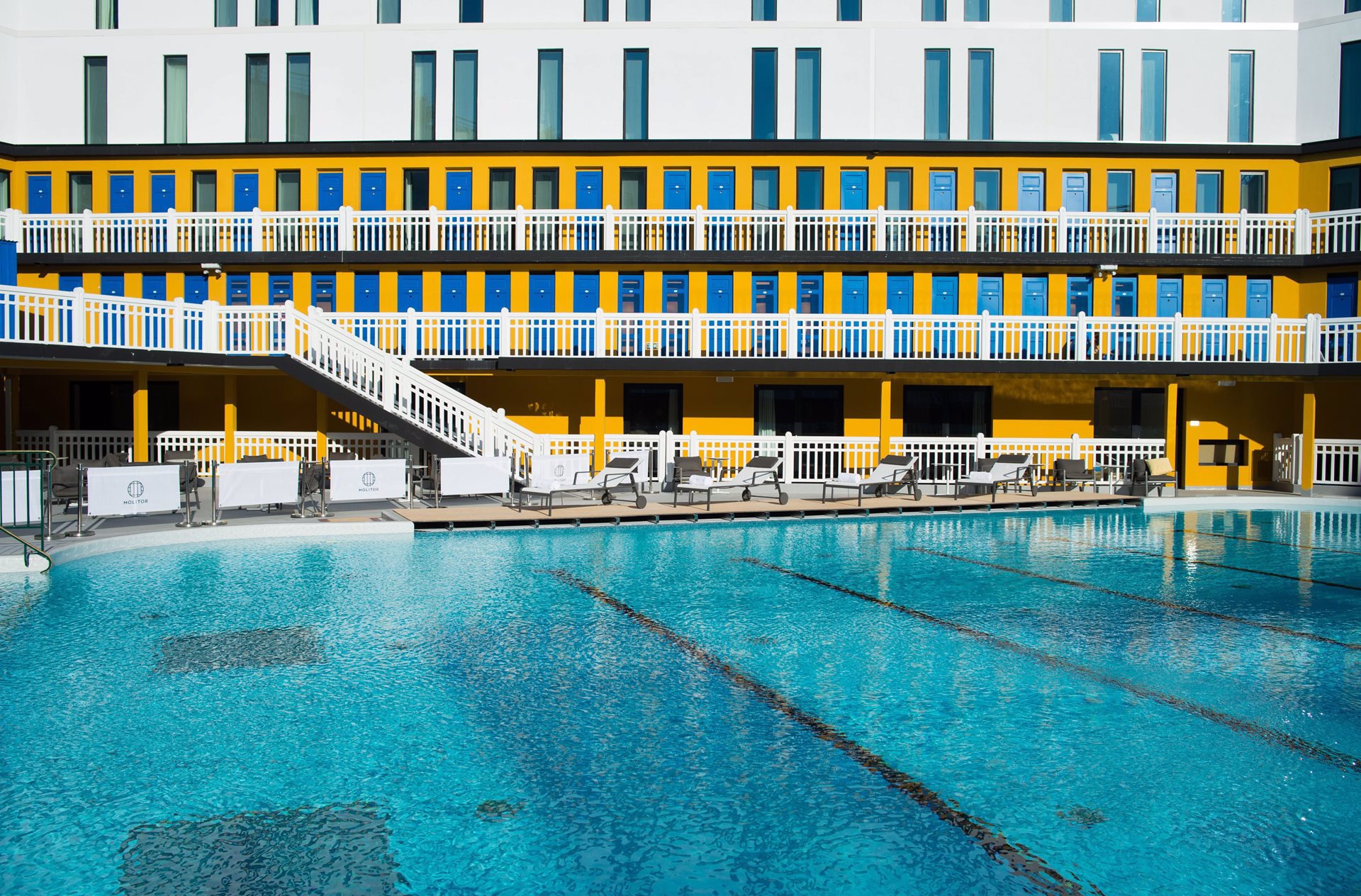 Las piscinas más populares de todo París, las Molitor