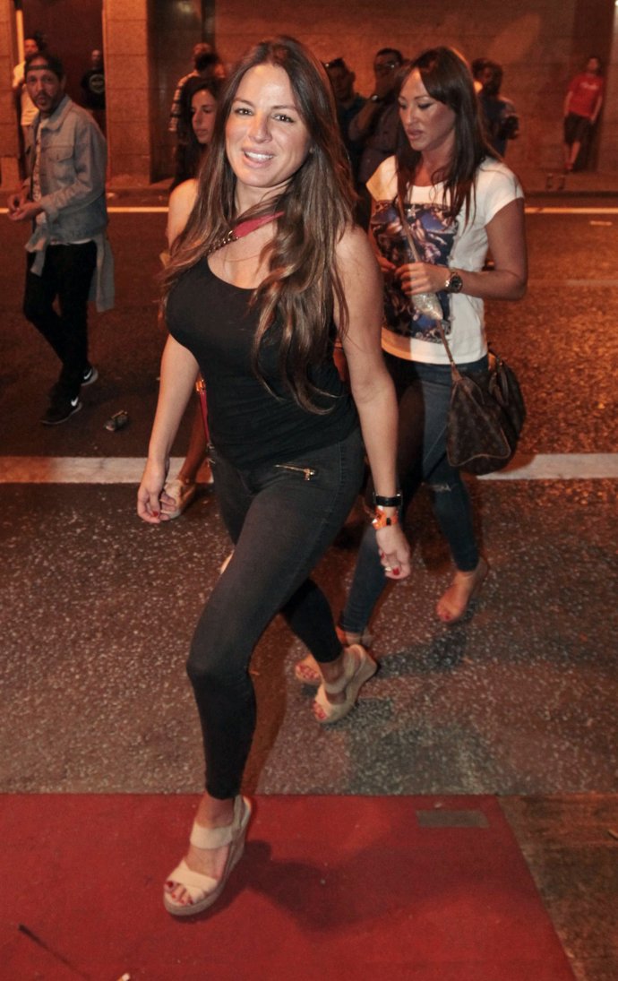 Patricia Pérez ex de Escassi en el concierto de AC/DC