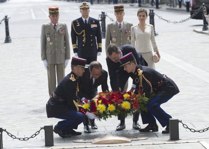 reina letizia en paris