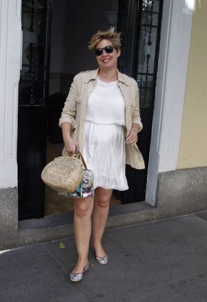 Tania Llasera presume de embarazo