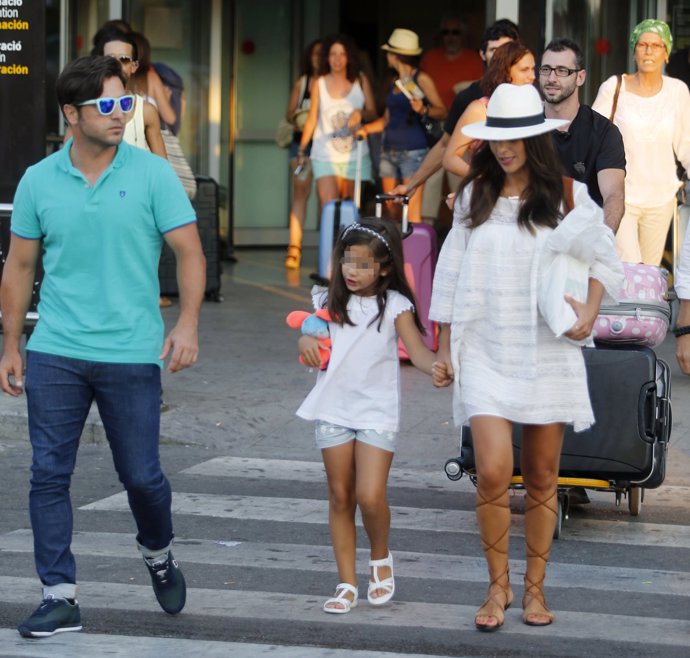 Paula Echevarría, David Bustamante y su hija Daniella