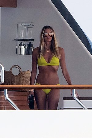 Elle Macpherson