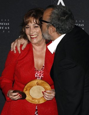 Carmen Maura con el director de cine, Álex de la Iglesia
