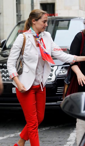 Victoria de Borbón Dos Sicilias, y su hermana Cristina no faltaron en el 50 cumpleaños  de la Infanta Cristina