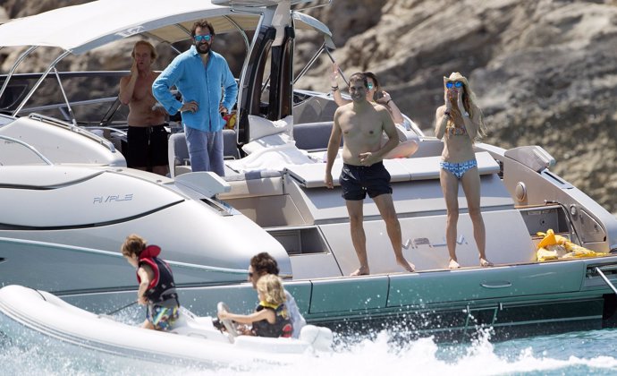 Borja Thyssen con familiares y amigos