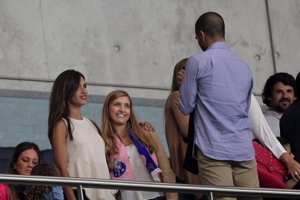 Sara Carbonero causa sensación en Oporto: ¡Quiero una foto contigo!