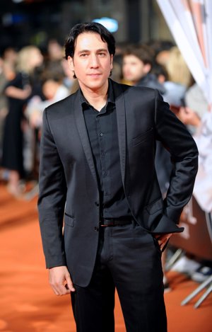 También fue el estreno de 'Apaches', la ambiciosa nueva serie de Antena 3