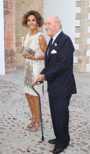Naty Abascal en la boda de Mercedes Bohorquez Domecq y Bruno Oliver Bulto en la iglesia San Mateo de Jerez.