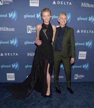 ELLEN DEGENERES  Y PORTIA DE ROSSI