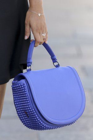 Blanca Suárez: ¿Cómo te gusta más? ¿Con piercing o sin él?