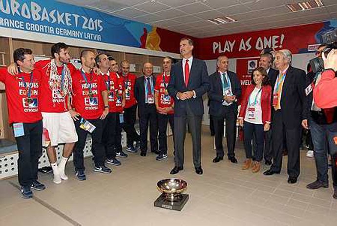 Eurobasket 2015: La Selección Española de Baloncesto con el Rey Felipe VI