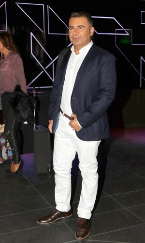 Jorge Javier Vázquez, sin gafas, también estuvo presente