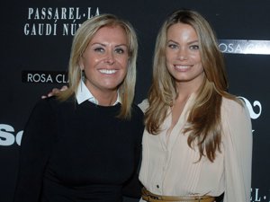 Carla Goyanes decidió ponerse el modelo Franky de Mango en el desfile de Rosa Clará en la Barcelona Bridal Week de 2011