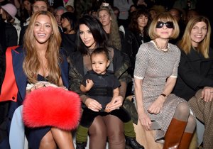 North West en el front row de la Semana de la Moda de París