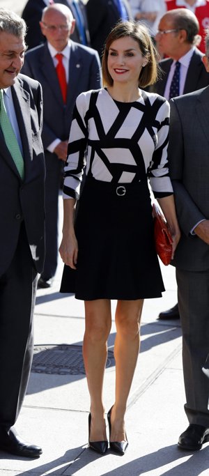 La Reina Letizia en el Día de la Banderita