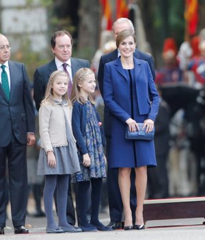 Día de la Hispanidad: Letizia y Leonor apuestan por el 'azul Borbón'