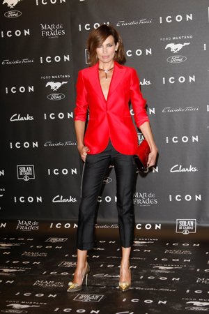 Nieves Álvarez en los premios ICON