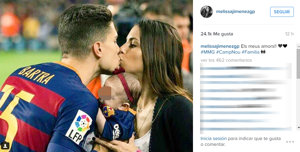 Marc Bartra y Melissa Jiménez presumen de su pequeña culé