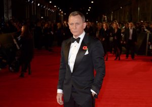 Daniel Craig