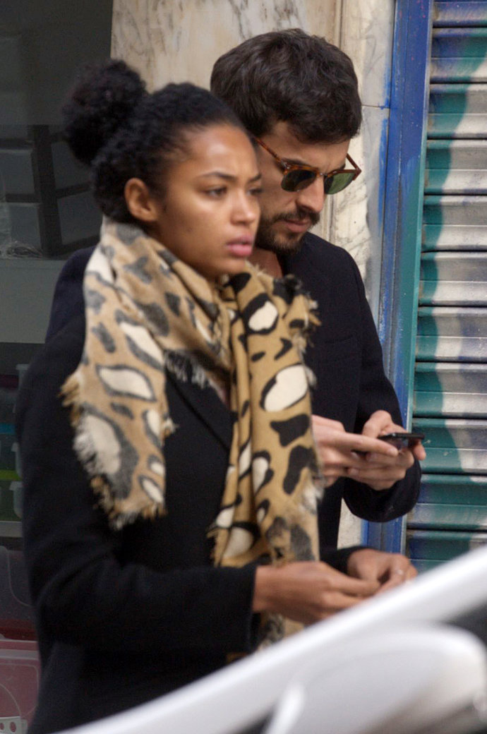 Mario Casas y Berta Vázquez, como dos adolescentes enamorados