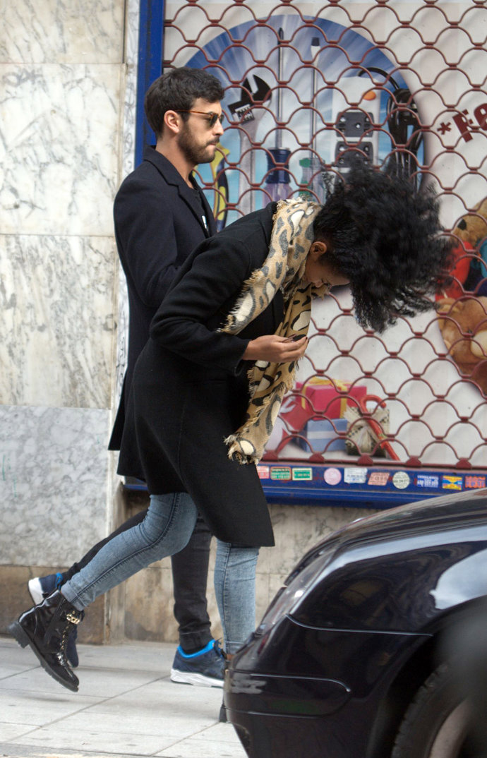 Mario Casas y Berta Vázquez, como dos adolescentes enamorados