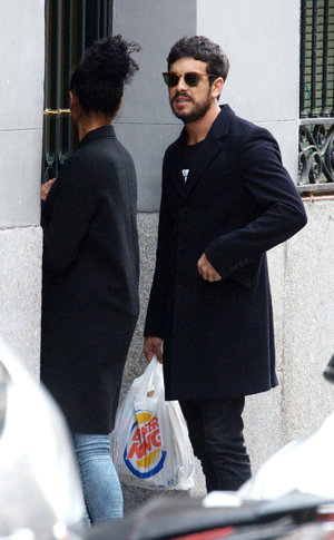 Mario Casas y Berta Vázquez, como dos adolescentes enamorados