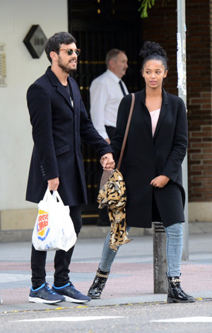 Mario Casas y Berta Vázquez, como dos adolescentes enamorados