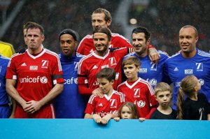 David Beckham, sus hijos menos Harper Seven y el amor por el fútbol
