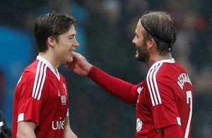 David Beckham, sus hijos menos Harper Seven y el amor por el fútbol