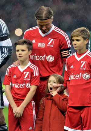 David Beckham, sus hijos menos Harper Seven y el amor por el fútbol