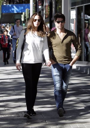 Cayetano Rivera y Eva González, muy acaramelados como marido y mujer