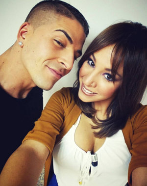 Steisy, de rubia a morena. Los looks de la explosiva tronista de MYHYV