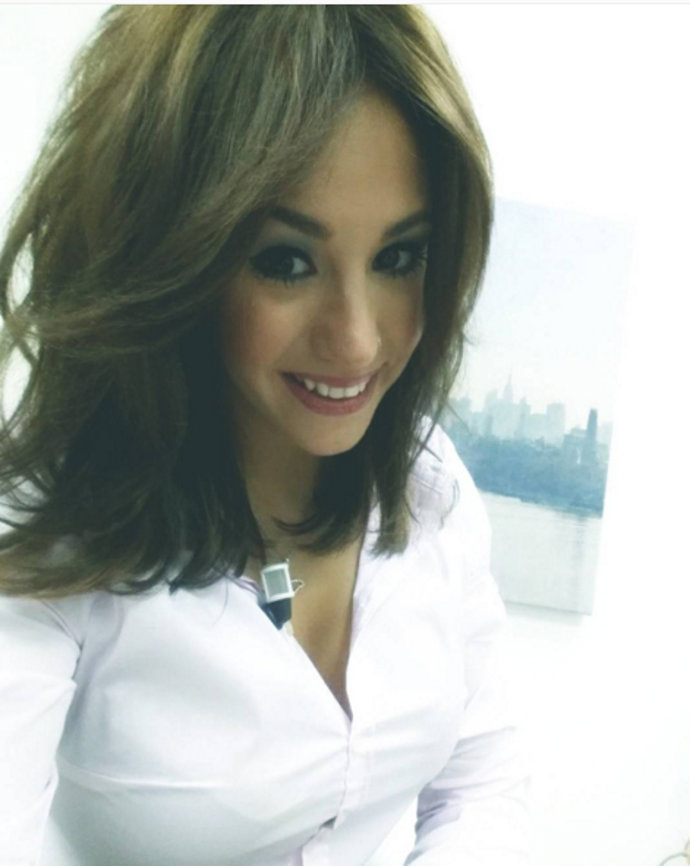 Steisy, de rubia a morena. Los looks de la explosiva tronista de MYHYV