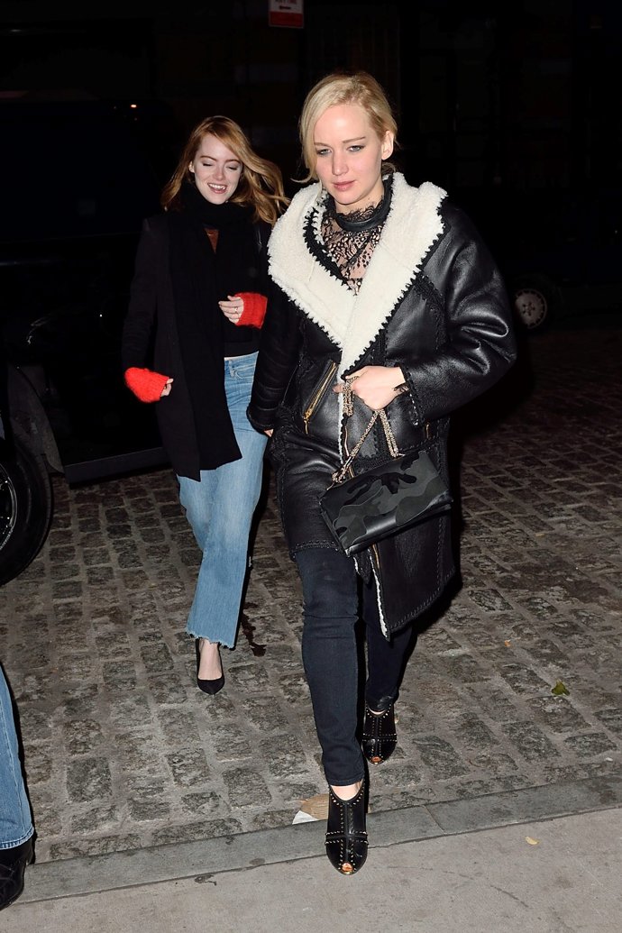 Adele, Jennifer Lawrence y Emma Stone... ¡Noche de chicas!