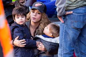 Shakira, Milan y Sasha: los fans incondicionales de papá Piqué