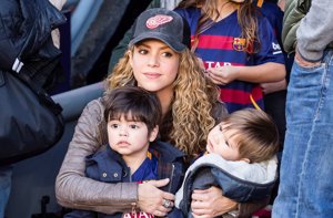 Shakira, Milan y Sasha: los fans incondicionales de papá Piqué