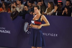 Malena Costa explosiva: toda una jugadora de tenis muy hot