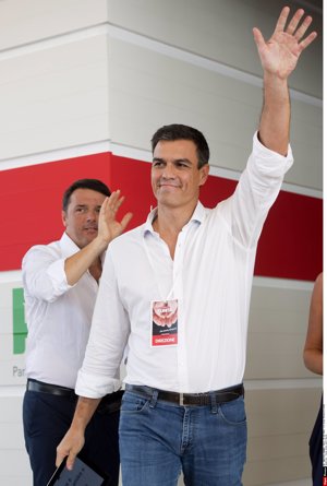 Cara a cara Rajoy y Sánchez, sus looks a debate