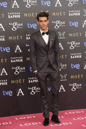 Para ellos: Ideas de trajes para Nochevieja y Nochebuena