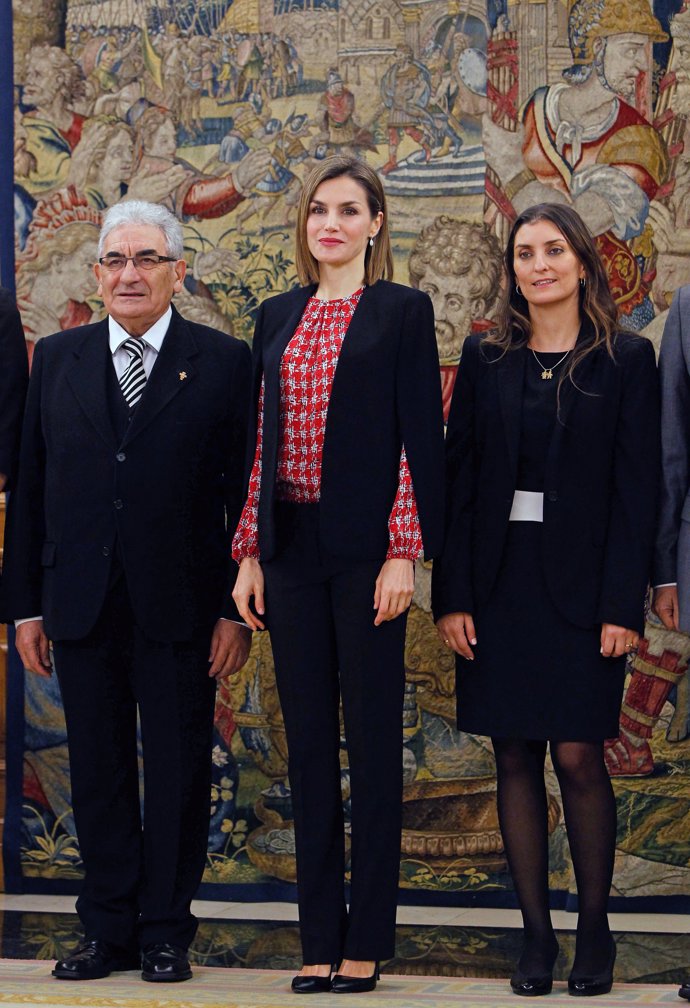 reina letizia en audiencia en el palacio de la zarzuela de madrid