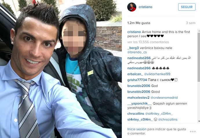 cristiano ronaldo con su hijo