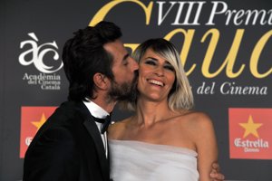 Santi Millán, muy cariñoso con su pareja