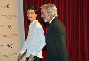 Imanol Arias y su hijo pequeño, Daniel.