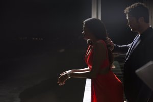 Gerard Butler y Denny Méndez