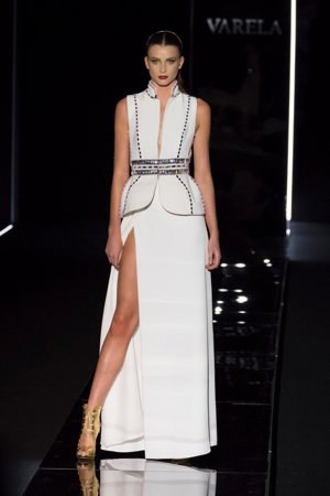 DESFILE FELIPE VARELA