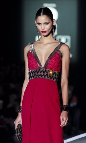 DESFILE FELIPE VARELA