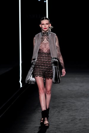 DESFILE FELIPE VARELA