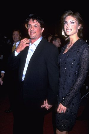 JENNIFER FLAVIN Y SU MARIDO SYLVESTER STALLONE EN 1998