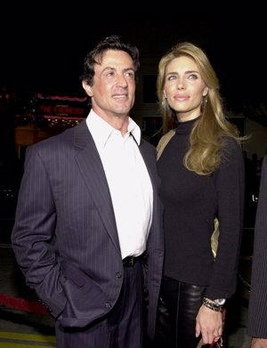 SYLVESTER STALLONE Y JENNIFER FLAVIN EN EL AÑO 2000